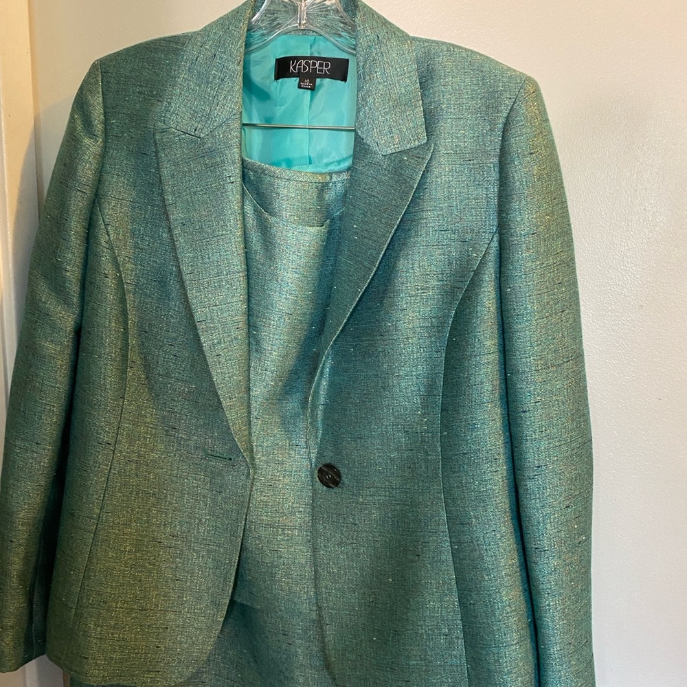 Kasper skirt set size 10